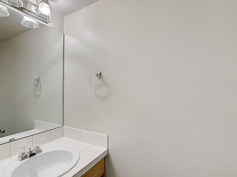 1st Fl - Powder Rm