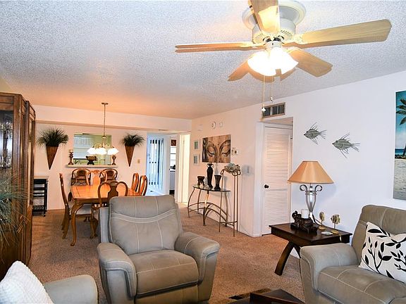 4th image of 14459 River Beach Dr APT A102