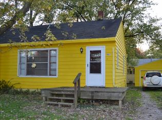 4921 Golfview Dr, Geneva, OH 44041