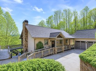 197 Eagles View Rd, Hayesville, NC 28904