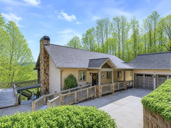 197 Eagles View Rd, Hayesville, NC 28904