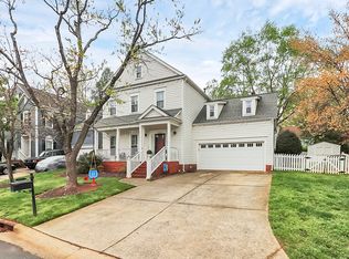 3306 Moores Glen Dr, Charlotte, NC 28209