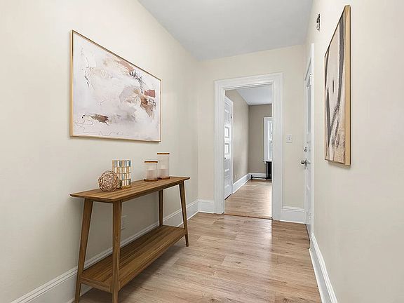 4th image of 75 Dana St #3