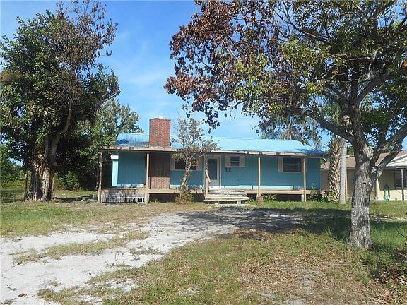 2nd image of 5107 Honey Ln