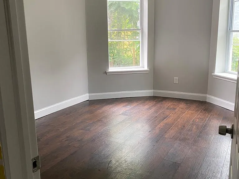 532 Brinton St #2 — Photo 6