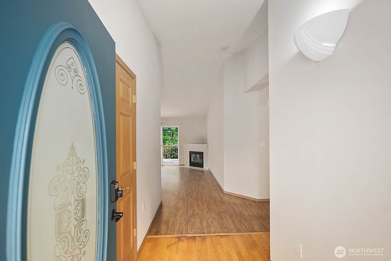 4th image of 2220 Williams Road