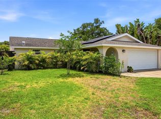11994 107th Ct, Seminole, FL 33778