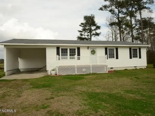 3935 Nc 24, Beulaville, NC 28518