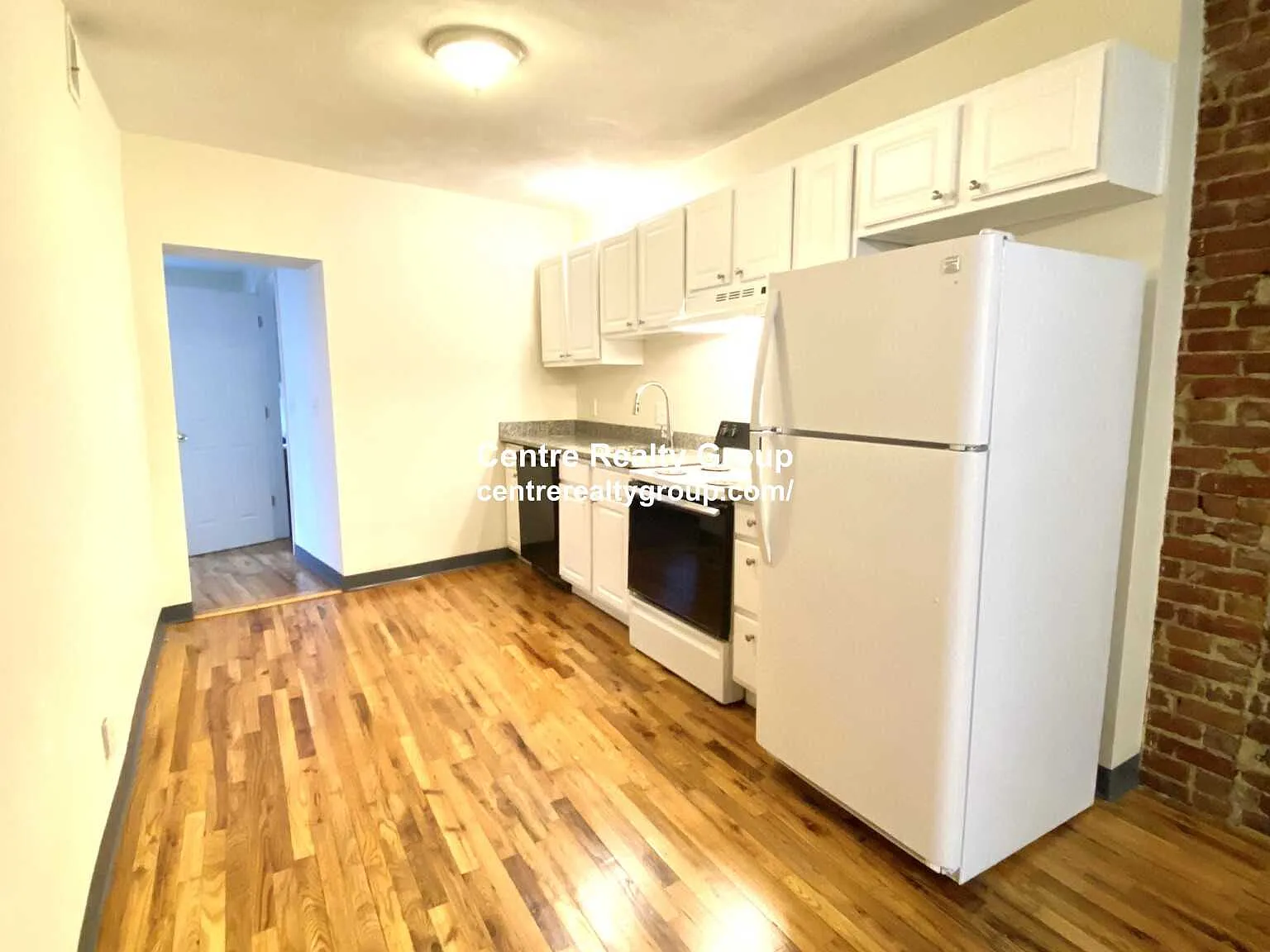 2 bed, $2,800 — Photo 2