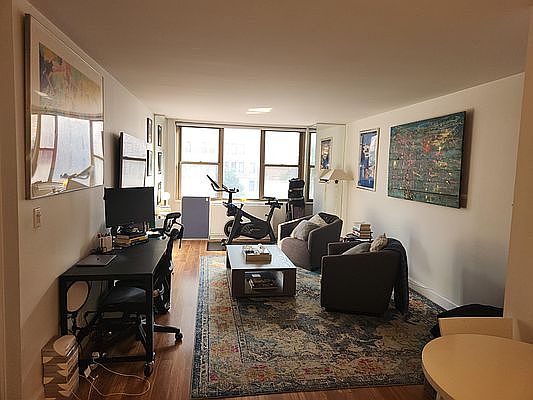 3rd image of 301 E 79th St APT 4C