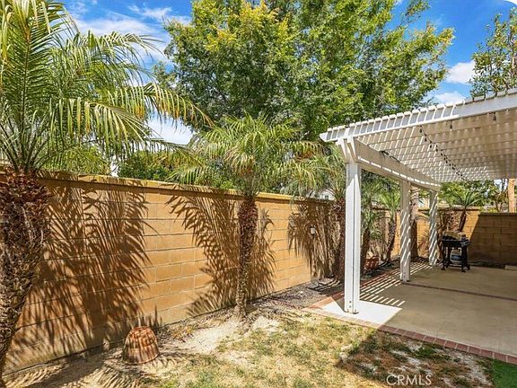 3rd image of 20909 Monarch Ln