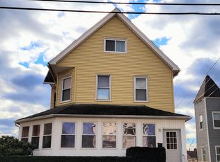 27 Eaton St, Hartford, CT 06114