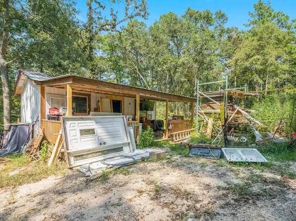 10236 Lake Drive, Willis, TX 77318