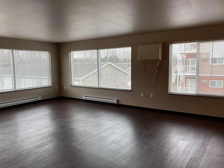 Citadel Apartments — Photo 62