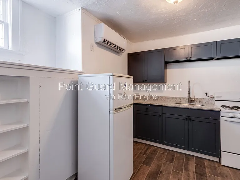 1318 N Robinson Ave — Photo 29