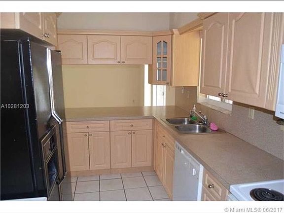 3rd image of 15 NW 108th Pl #0