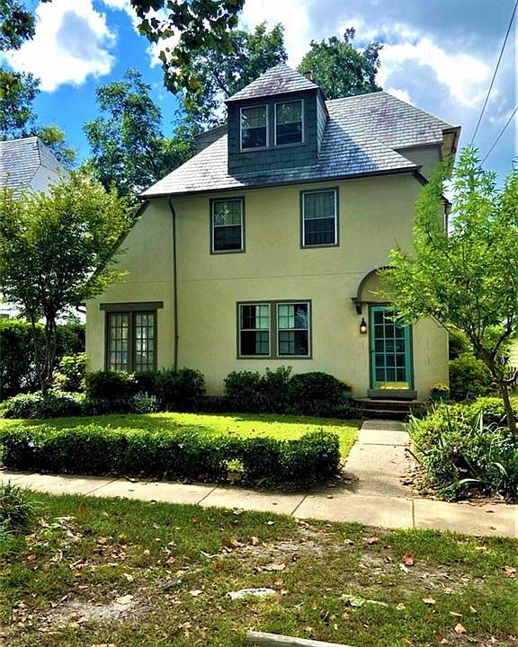 1st image of 211 Ferguson Ave