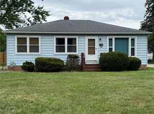 5544 Hauserman Rd, Parma, OH 44130