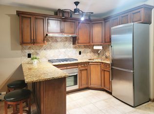 1320 River Rd, Edgewater, NJ 07020