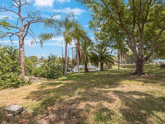4th image of Lot #24 SAIL HARBOR CIRCLE LANE LOT 24