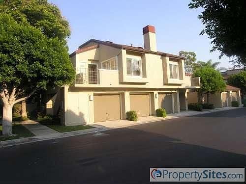 2nd image of 31 Stanford Ct