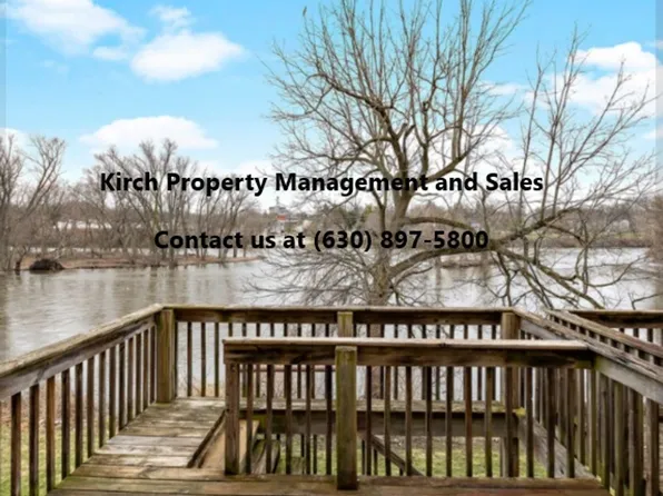 206 River St #208, Yorkville, IL 60560