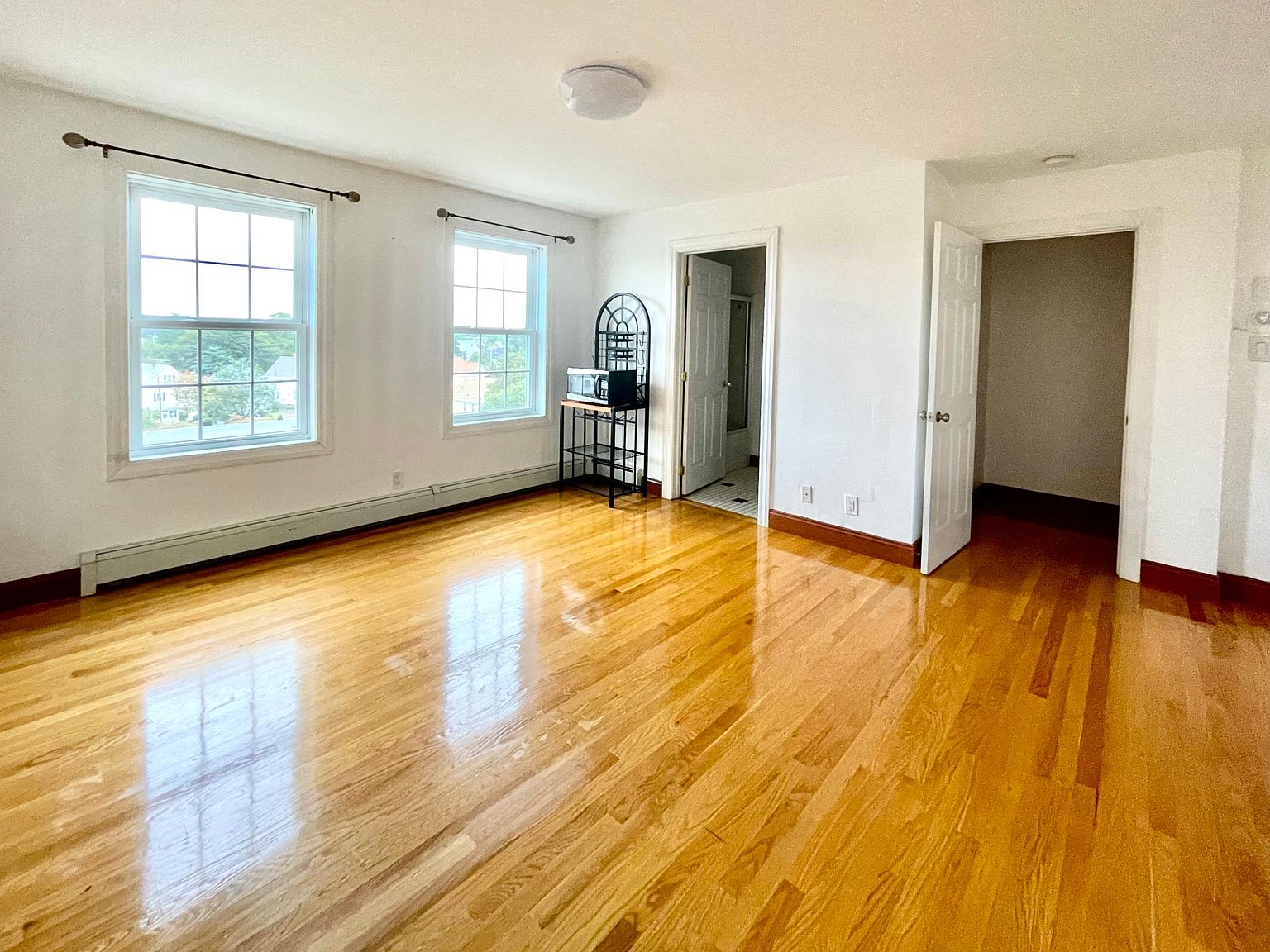 8 Newport Ter #1, Quincy, MA 02170 | Zillow