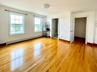 8 Newport Ter #1, Quincy, MA 02170