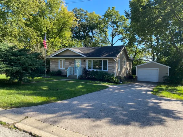 27641 W Bayview Dr, Ingleside, IL 60041