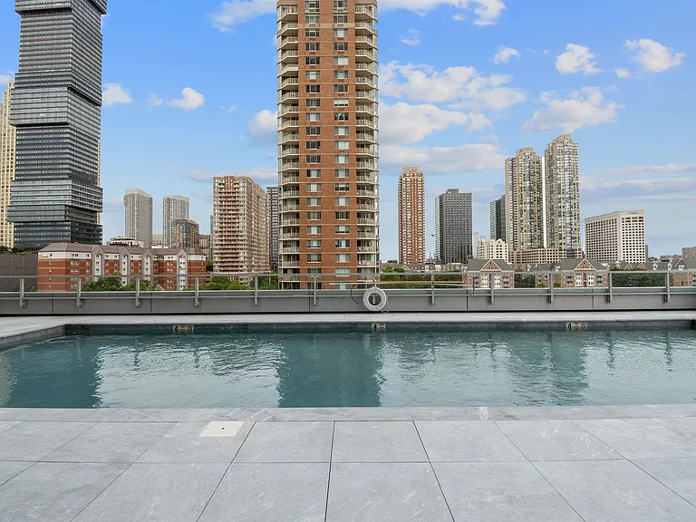 2 2nd St #1807 — Photo 18