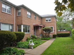 7244 N Ridge Blvd, Chicago, IL 60645