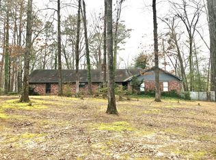 32 Chaffee Creek Trl, Camden, AR 71701