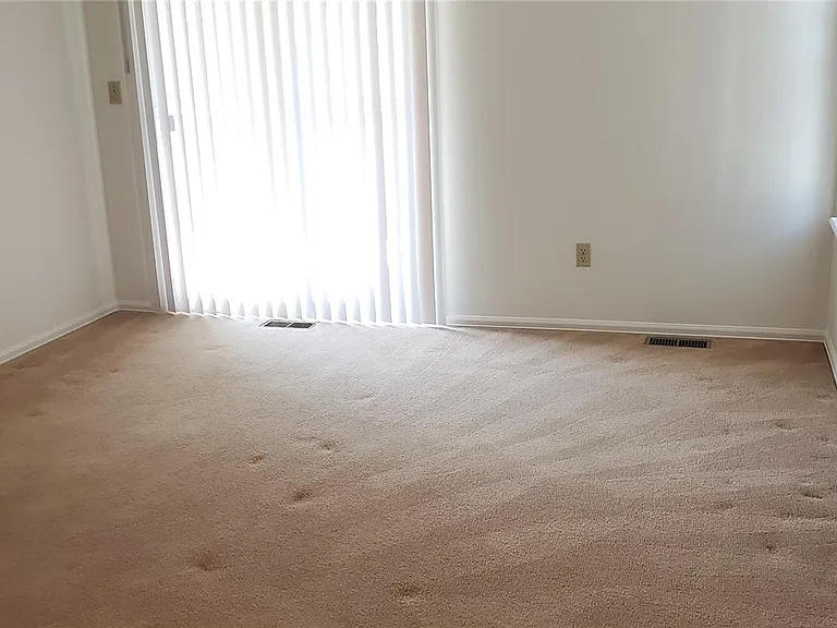 2636 Patriot Hts — Photo 5