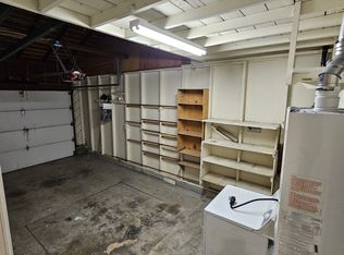 924 Warren St, Redwood City, CA 94063