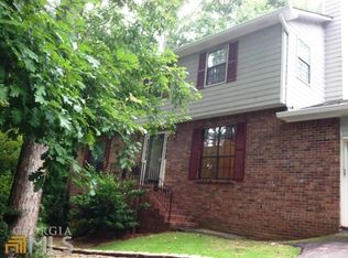 9076 Green Valley Ct, Douglasville, GA 30134