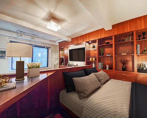 Rented by Voro NYC | media 10