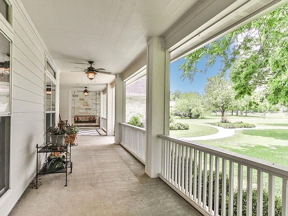4th image of 1302 Brazoswood Pl