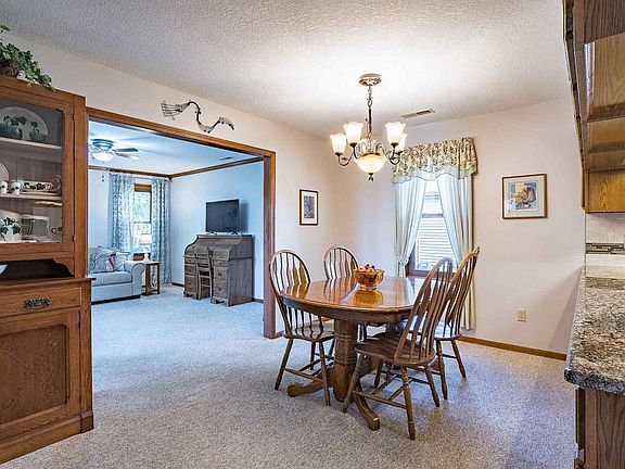 4th image of 2825 Briar Rose Ct