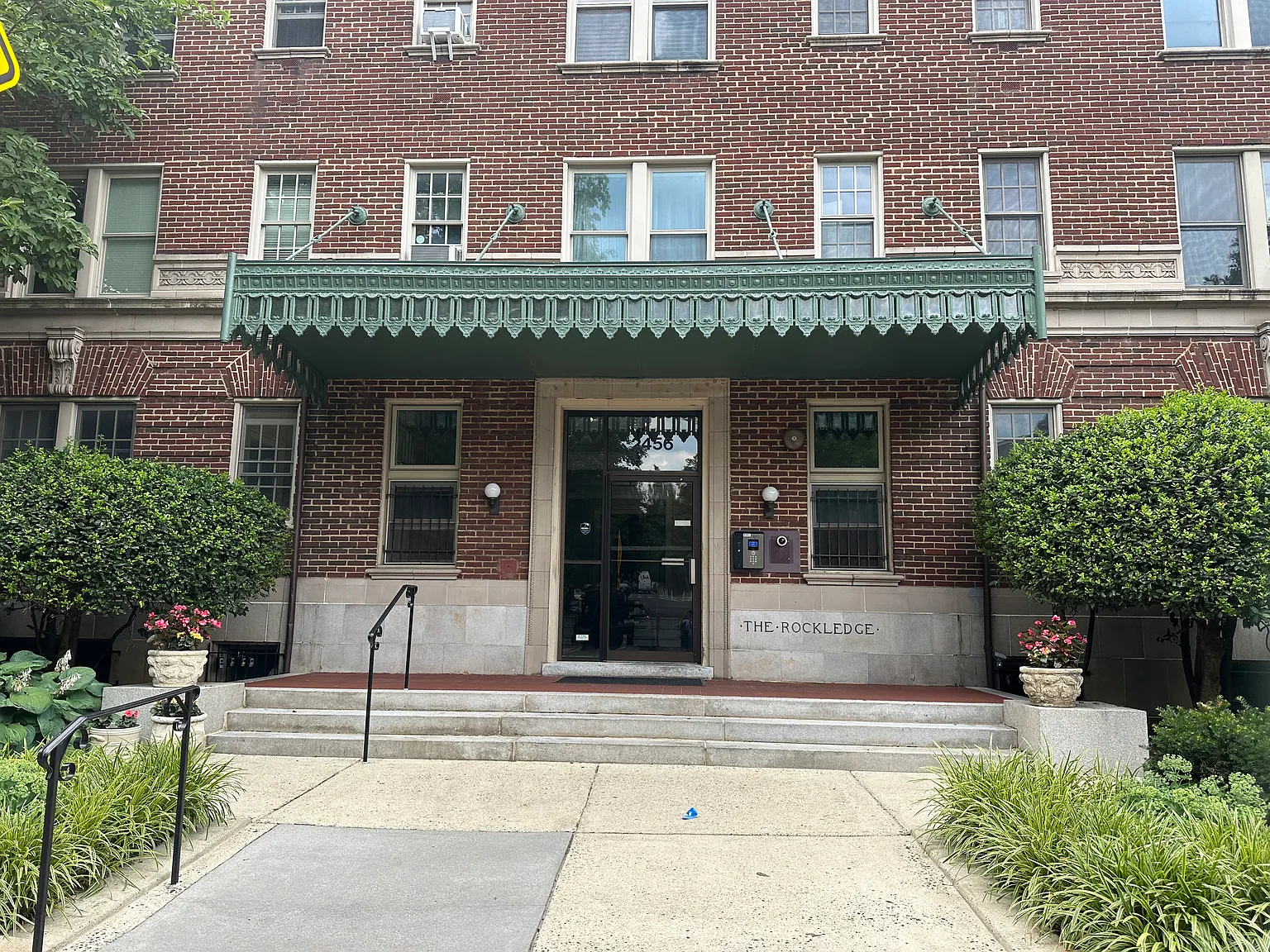 1 bed, 486 sqft, $1,900 — Photo 1