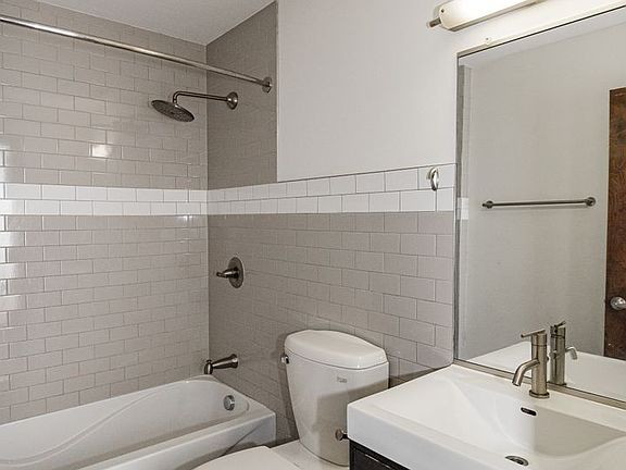 5th image of 703 N Harrison St #410-102