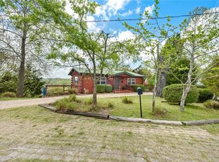 2547 Mundell Rd, Eureka Springs, AR 72631