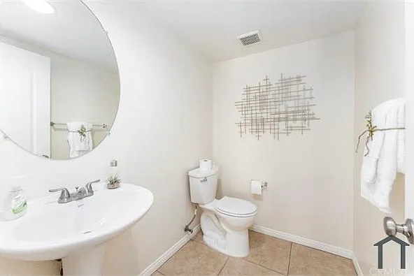 1869 Flint Ct — Photo 4