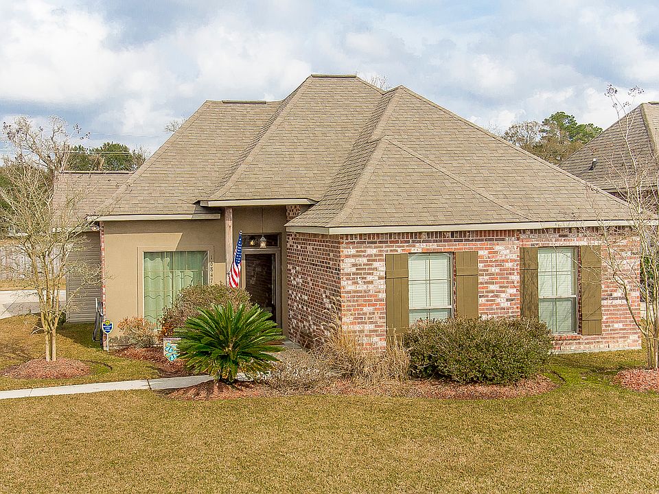 1st image of 16847 River Birch Ave