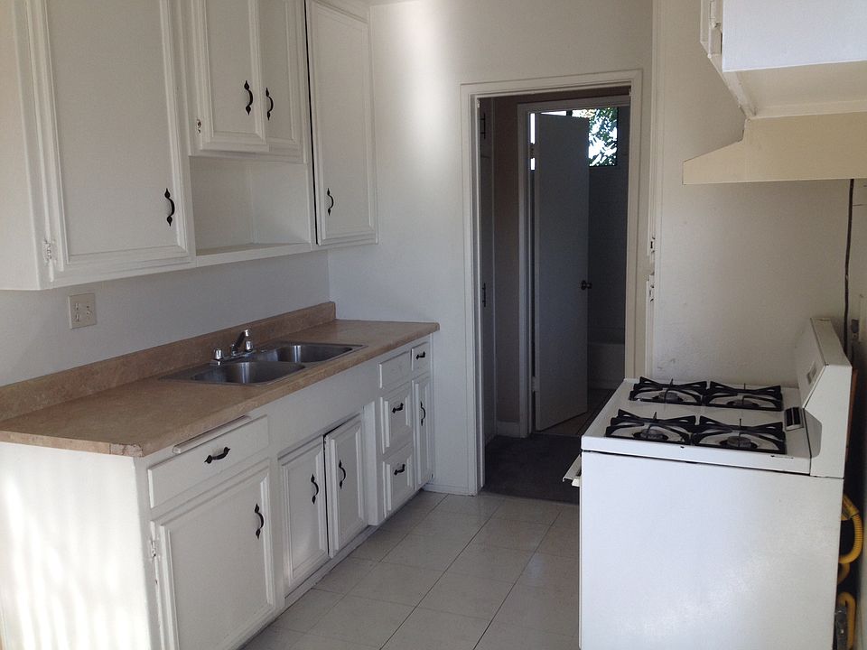 2nd image of 6968 N Paramount Blvd APT A