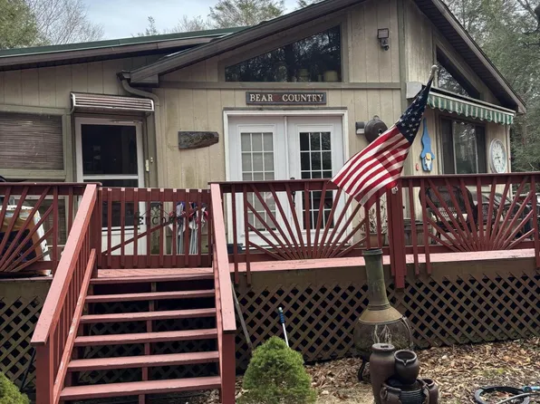 82 Pocono Rd, Albrightsville, PA 18210
