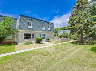 1350 Winding Trl #33, Mississauga, ON L4Y 2T8