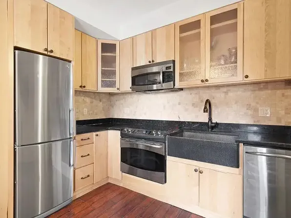 128 West 138th Street image 1 of 6