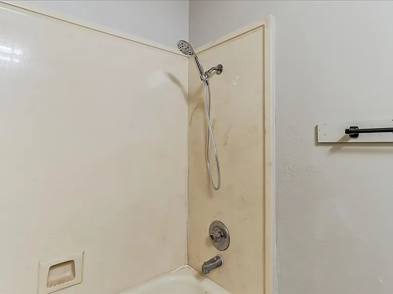 11205 Willowood Creek Dr #C — Photo 27