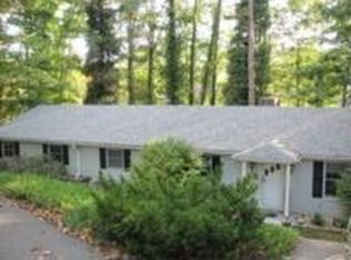 165 Lakeshore Rd, Burnside, KY 42519