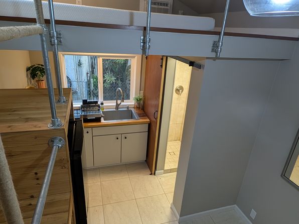 (undisclosed Address)